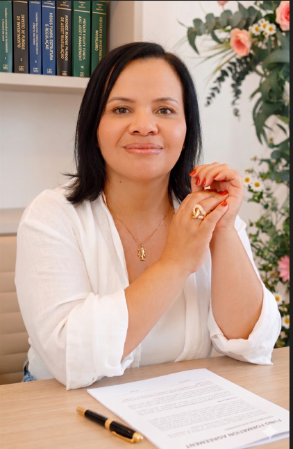 Dra. Carolina Ribeiro Melgarejo Acunha em atendimento